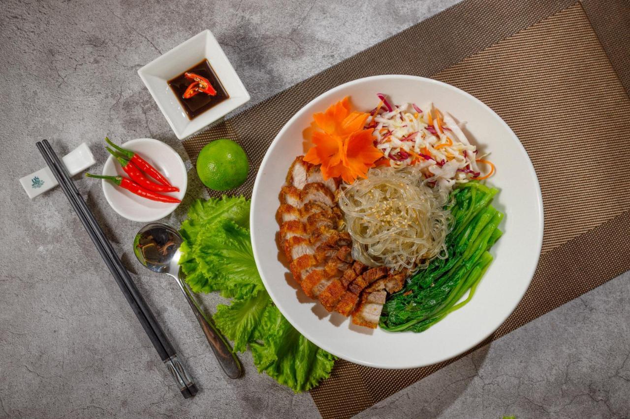 Khách sạn Halios Hạ Long